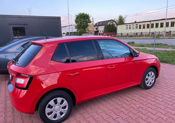 samochody osobowe Skoda Fabia cena 22900 przebieg: 239000, rok produkcji 2016 z Drzewica